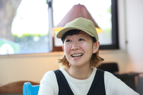 岩中可南子（アートマネージャー、編集者）