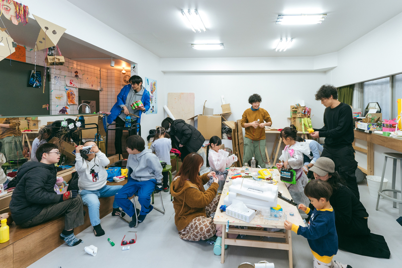 萩原雄太×Studio oowa “えんげきのがっこう” 写真:川島彩水